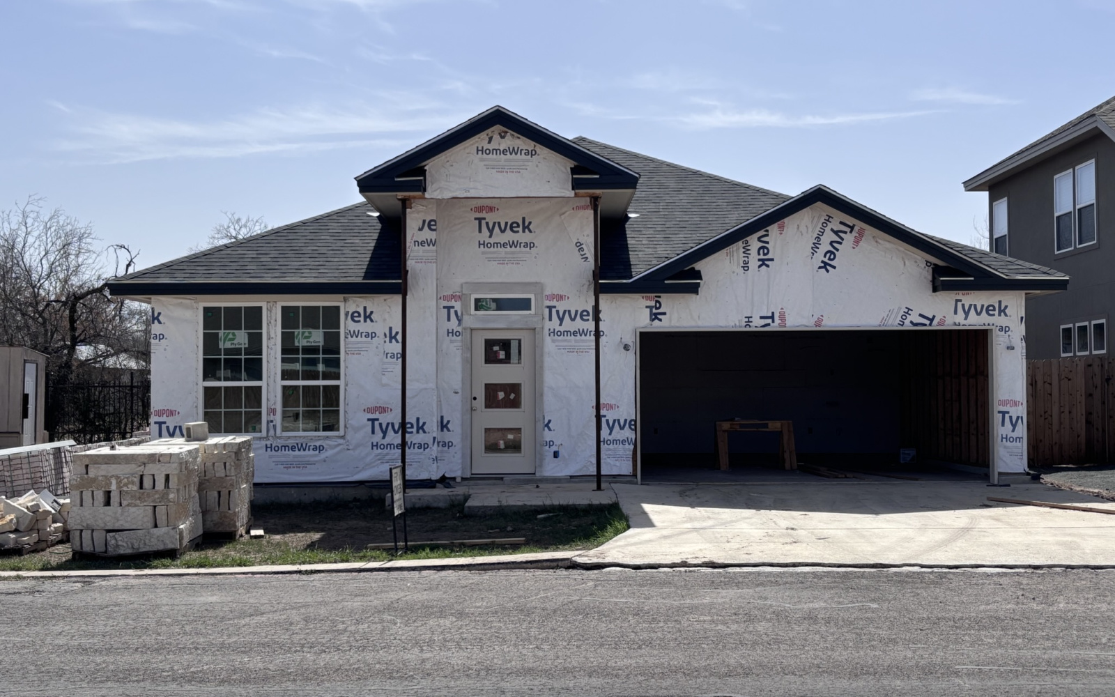 109 Sutton Place, Uvalde, 78801, ,Homes,For sale,Sutton Place,1048