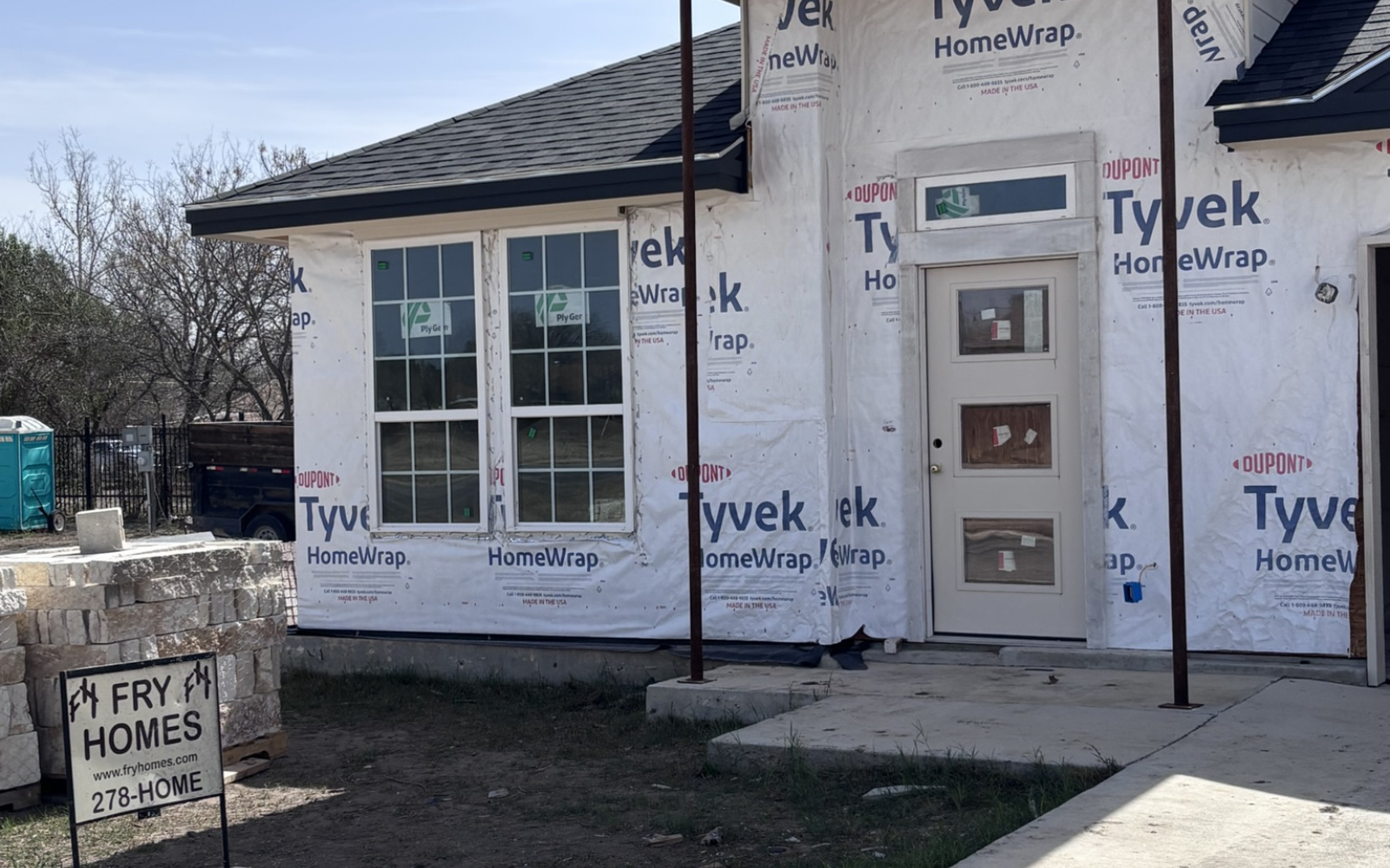 109 Sutton Place, Uvalde, 78801, ,Homes,For sale,Sutton Place,1048